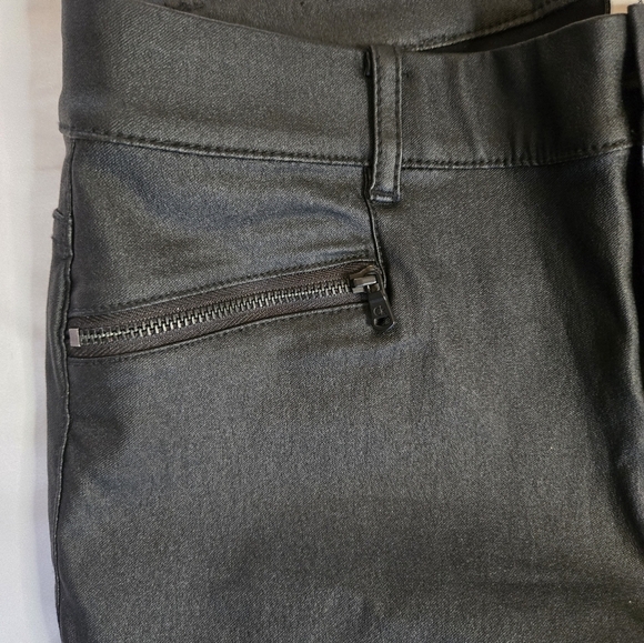Calvin Klein Women’s Moto Skinny Pants Size 8 – Black Stretch Fit - Picture 3 of 6